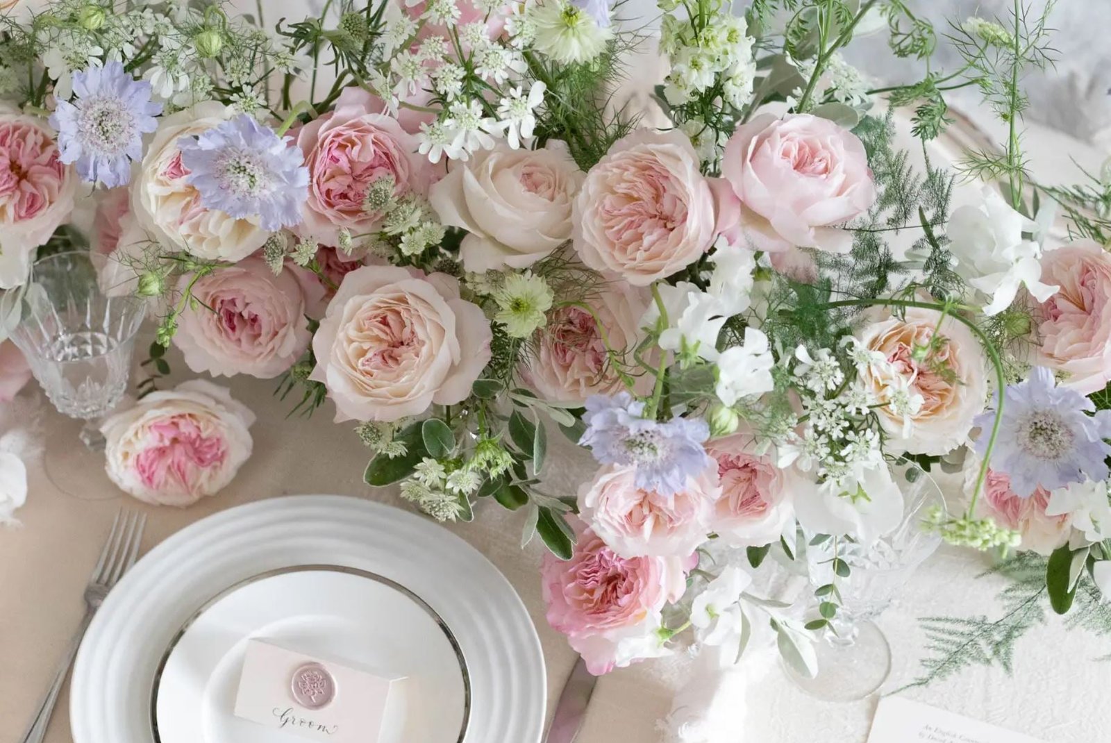 96 stems (8 dozens) of David Austin's Roses - Juliet Constance Keira Beatrice Miranda Edith Effie Eugenie Millicent Hettie etc - Image 7