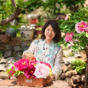 Random and lost tag large flower tree peony with flowers